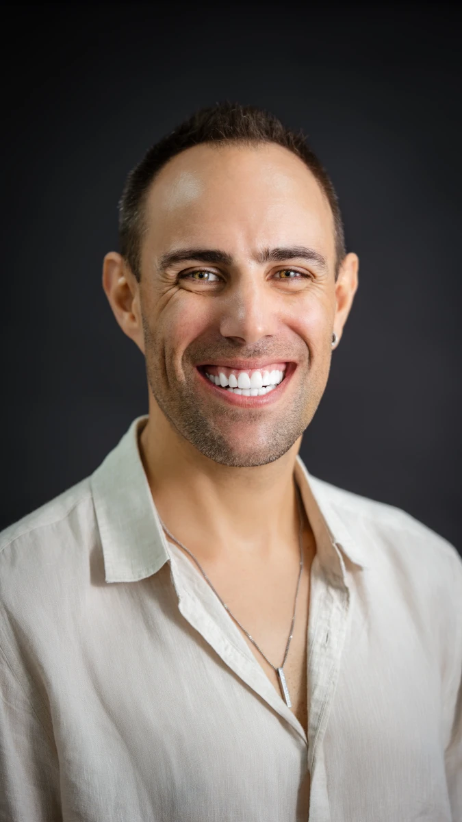 Dental veneers smile makeover result at Greenfield Dental Vietnam